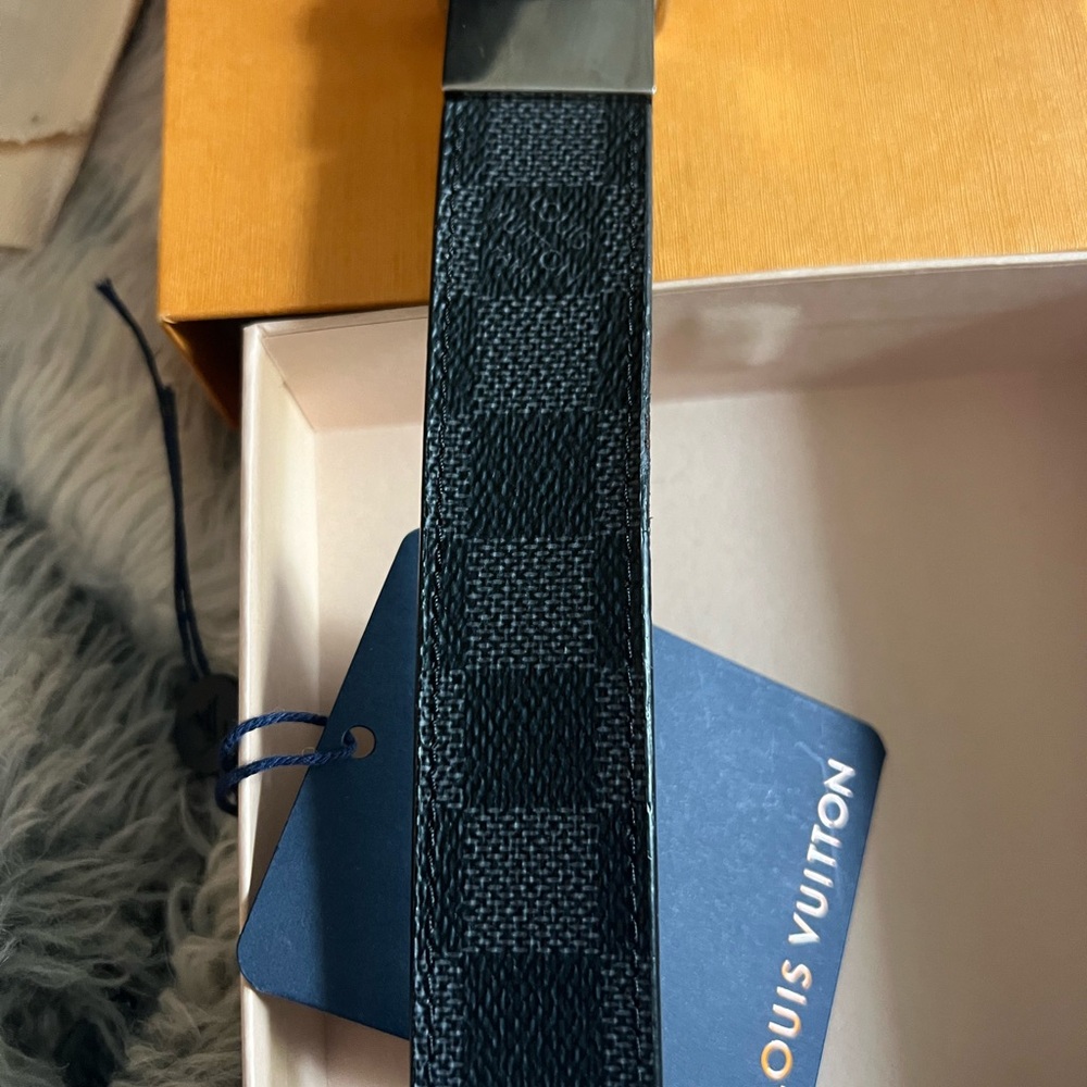 LV Belt - Picture 4 of 4